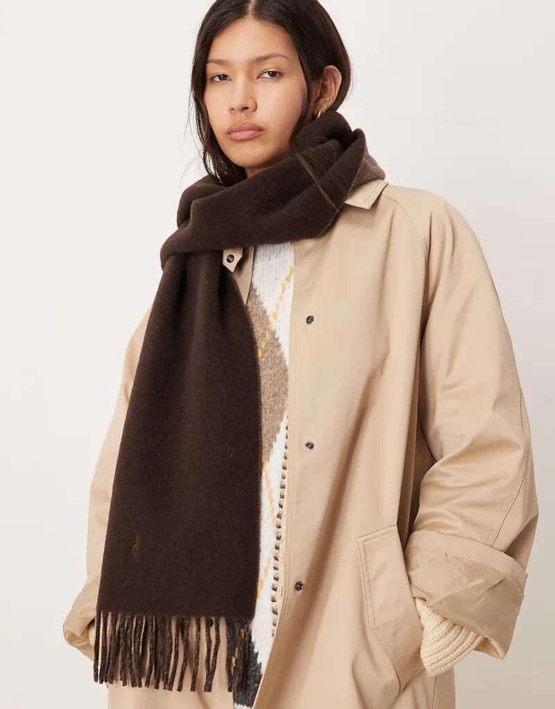 Двусторонний шерстяной шарф Polo Ralph Lauren коричневого цвета
Двусторонний шерстяной шарф Polo Ralph Lauren коричневого цвета
