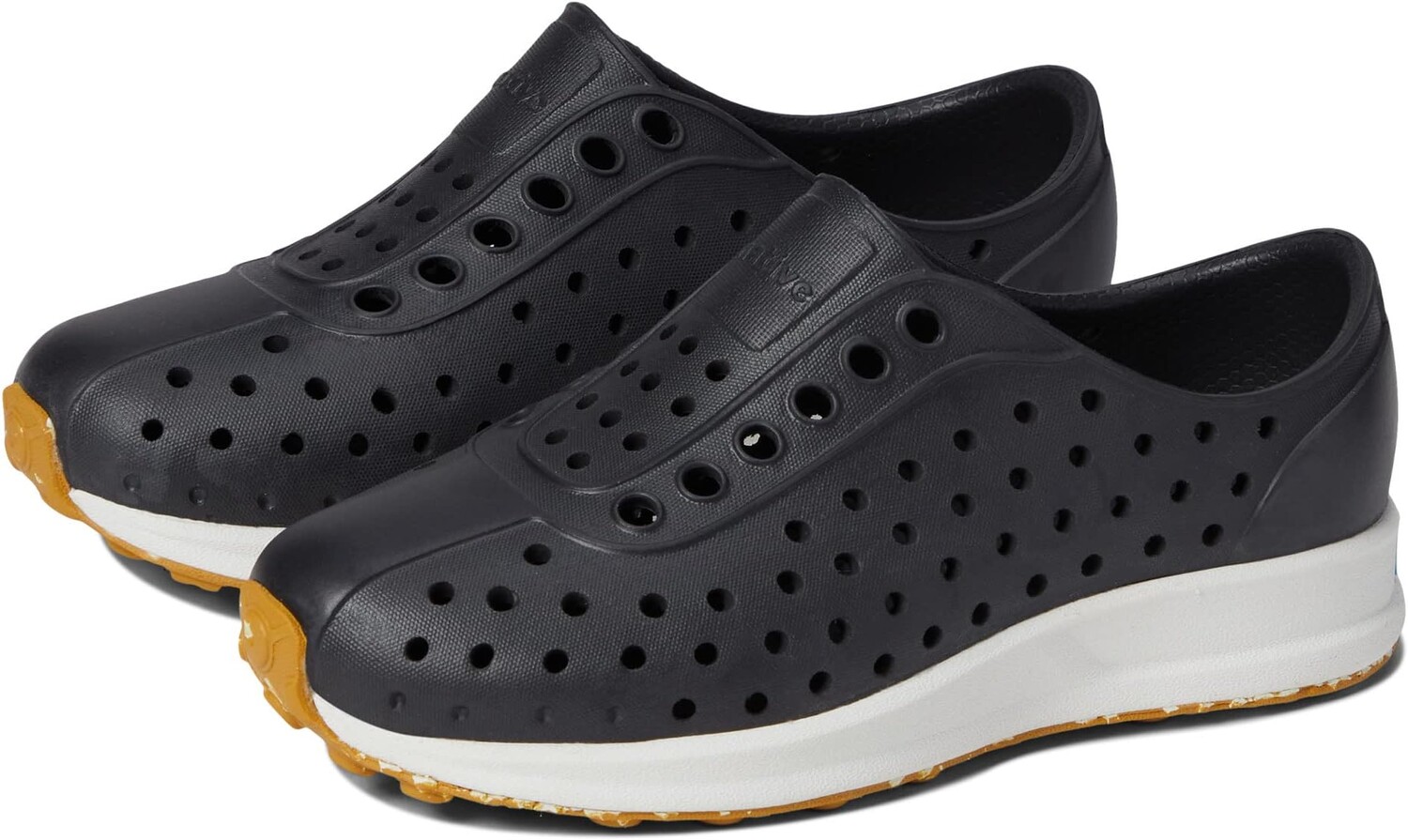 Кроссовки Robbie Native Shoes Kids, цвет Jiffy Black/Shell White/Mash Speckle Rubber
Кроссовки Robbie Native Shoes Kids, цвет Jiffy Black/Shell White/Mash Speckle Rubber
