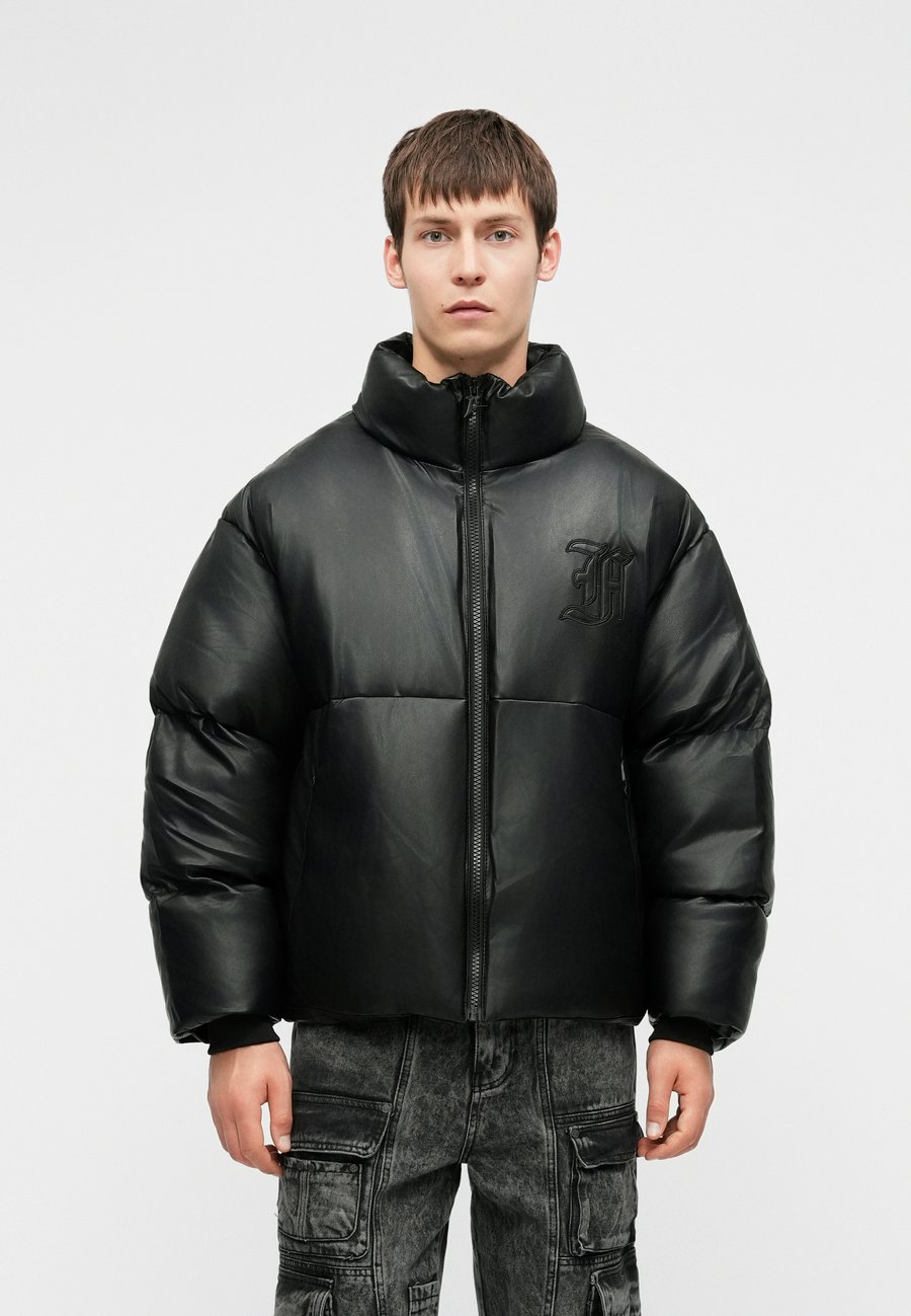 Куртка FAVELA PUFFER, Black
Куртка FAVELA PUFFER, Black