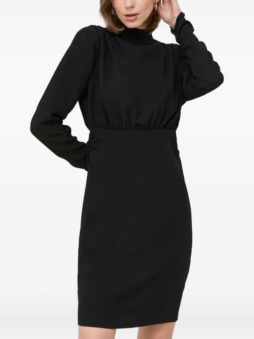 Мини-платье с высоким воротом и складками Notes du Nord, черный
Мини-платье с высоким воротом и складками Notes du Nord, черный
