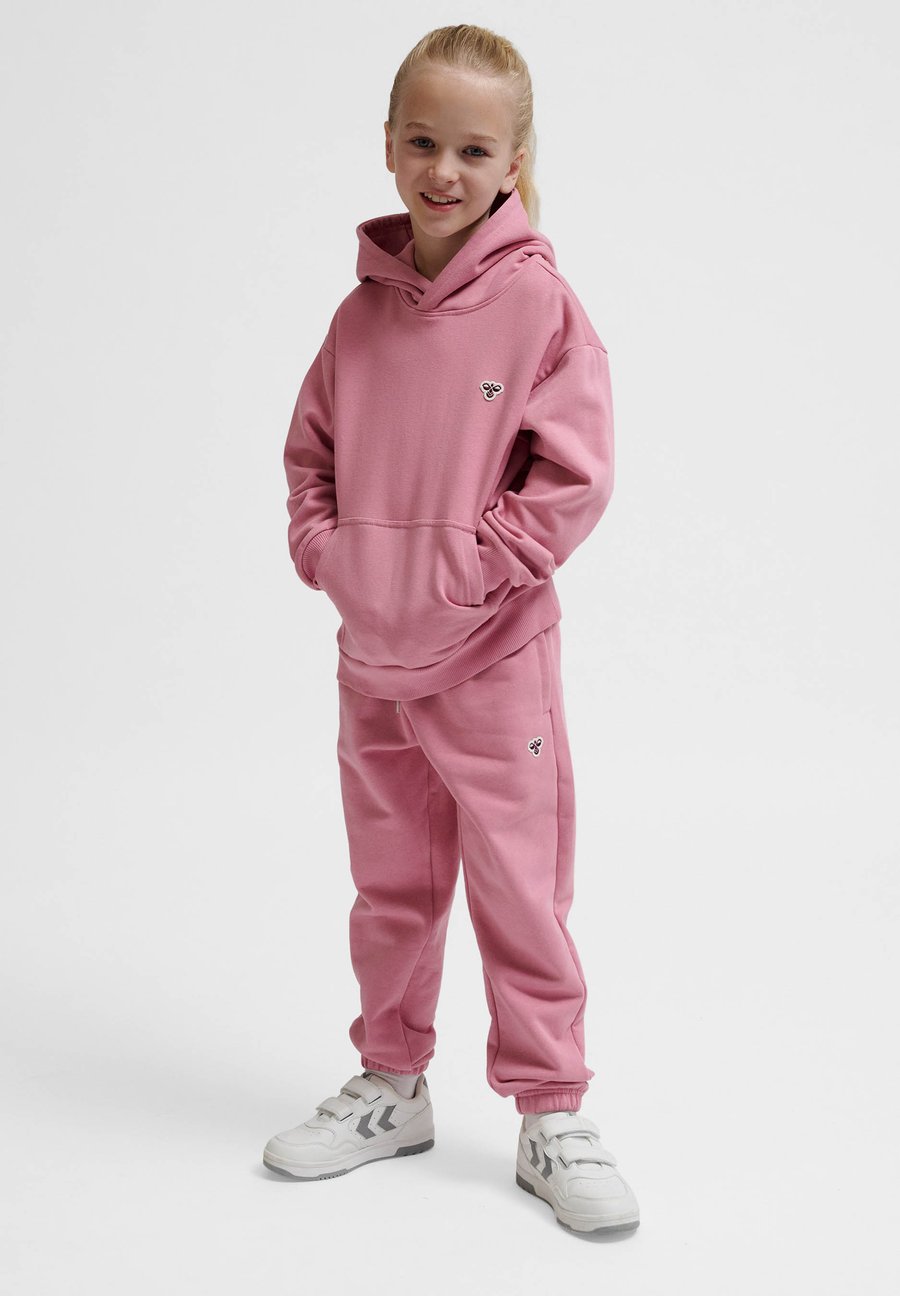 Худи Hummel Hoodie, Polignac/Pink
Худи Hummel Hoodie, Polignac/Pink