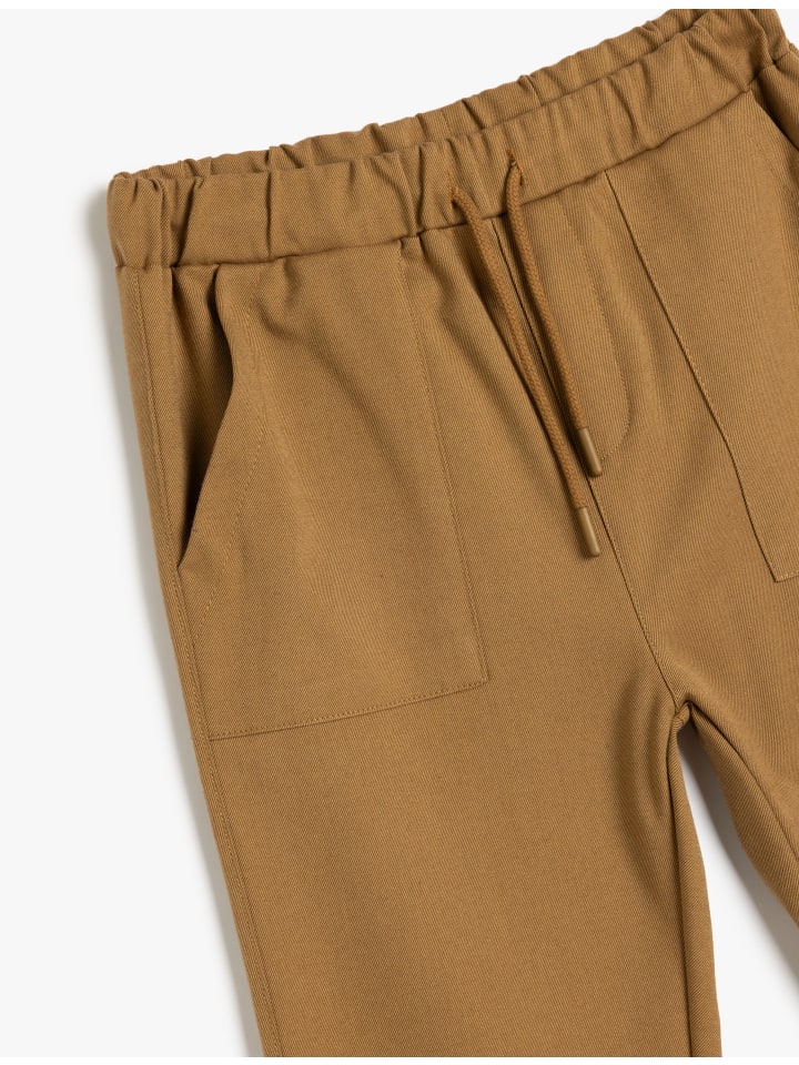 Тканевые брюки KOTON
Тканевые брюки KOTON