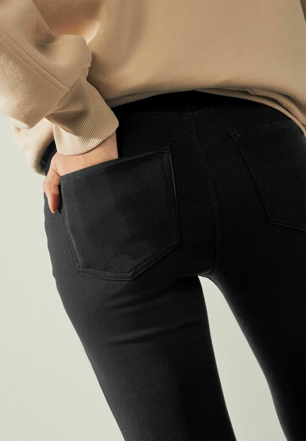 Джеггинсы Cropped Next, черные
Джеггинсы Cropped Next, черные