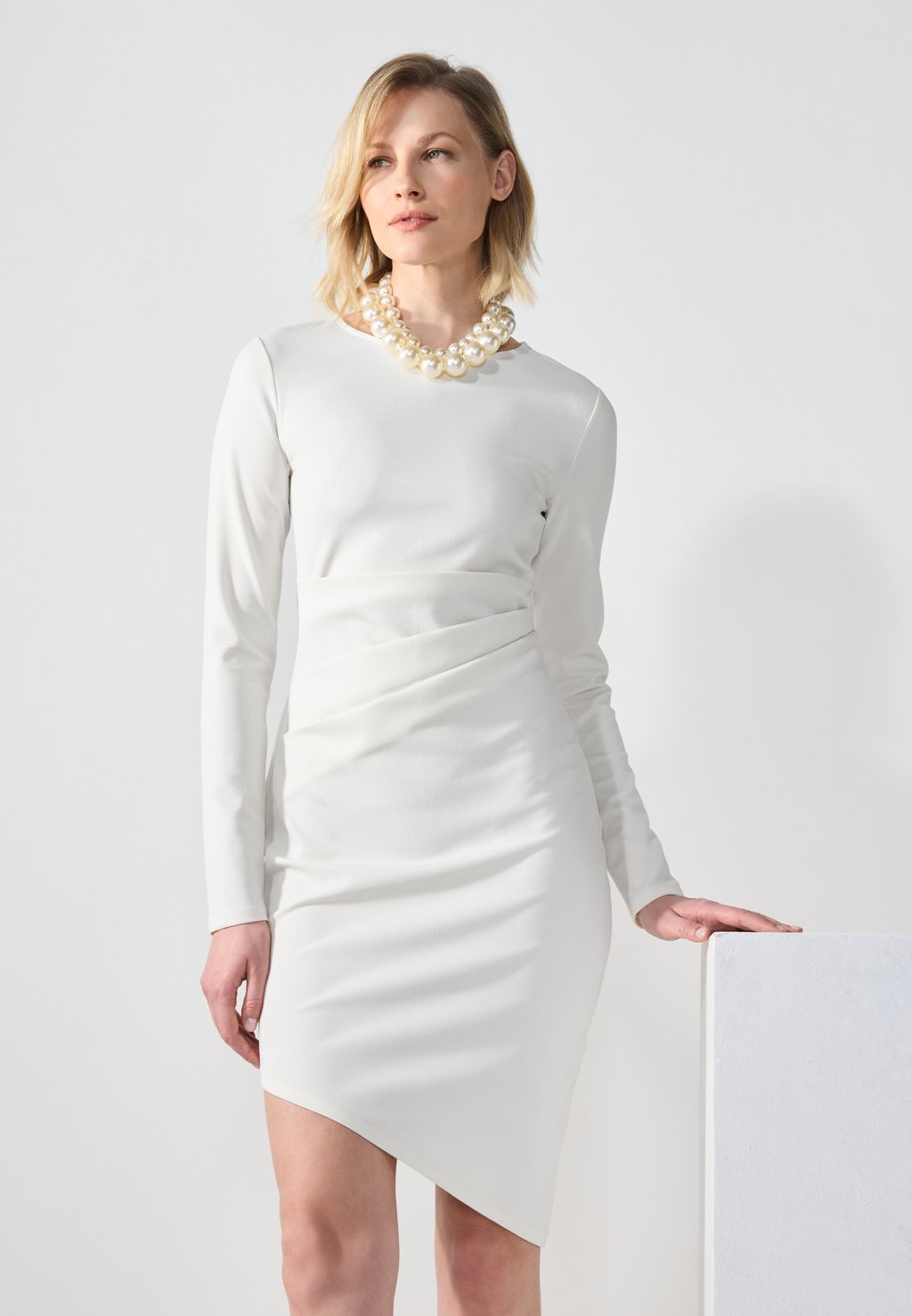 Коктейльное платье / Вечернее платье Anna Field, белый
Коктейльное платье / Вечернее платье Anna Field, белый