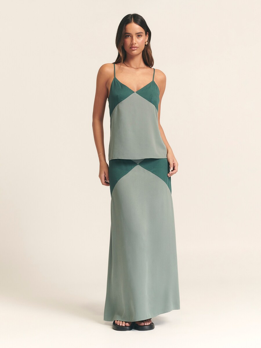 Топ St MRLO SHADOW CAMI, изумрудный/пастельно-зеленый
Топ St MRLO SHADOW CAMI, изумрудный/пастельно-зеленый