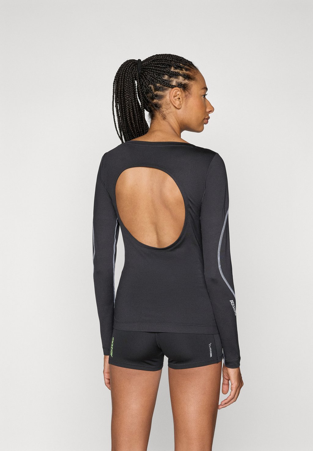 Топ с длинными рукавами ADIZERO Adidas Performance, черный 
Топ с длинными рукавами ADIZERO Adidas Performance, черный