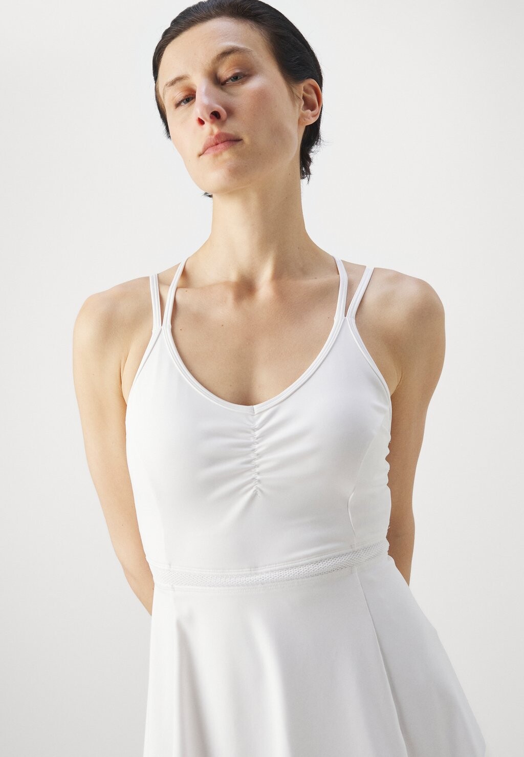 Спортивное платье PAMELA REIF ACTIVE DRESS Puma, белый
Спортивное платье PAMELA REIF ACTIVE DRESS Puma, белый