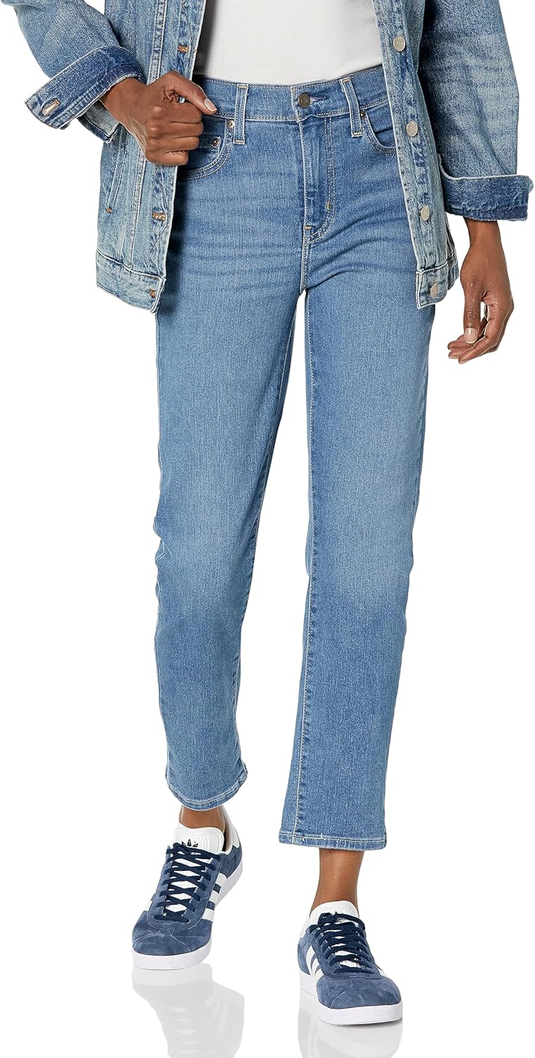 Женские джинсы Levi's 724 с высокой талией, прямые, укороченные, Everyone'S A Winner
Женские джинсы Levi's 724 с высокой талией, прямые, укороченные, Everyone'S A Winner