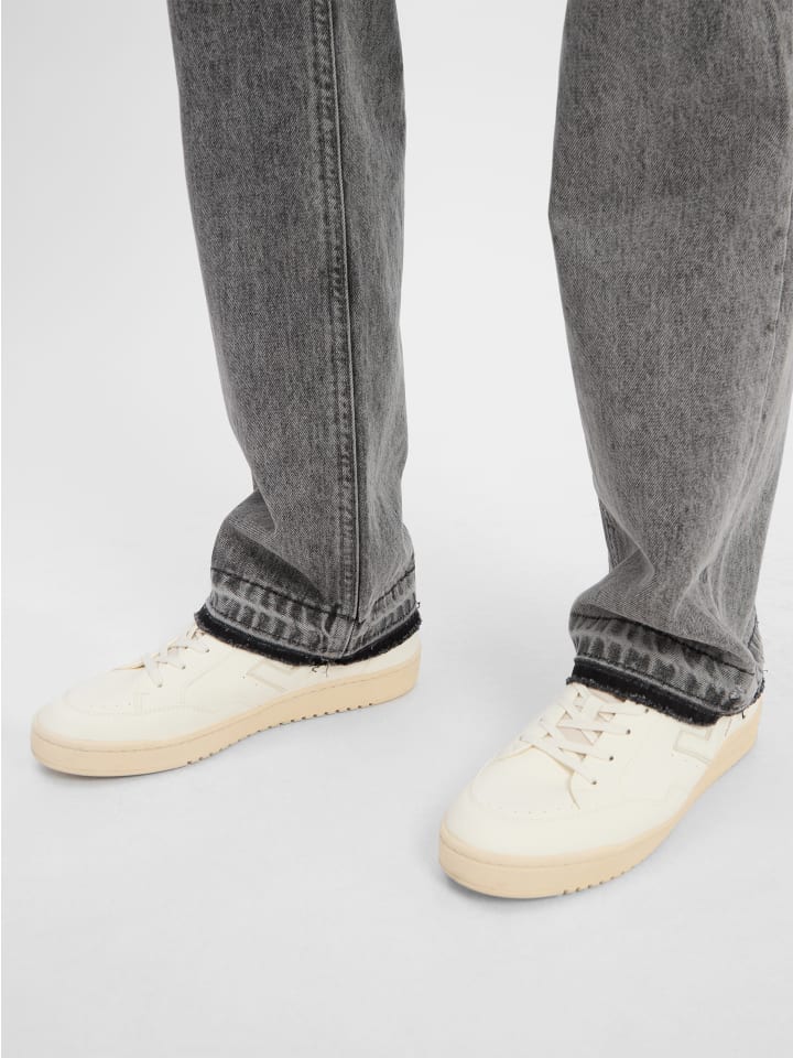 Джинсы Arun серого цвета 2Y Studios
Джинсы Arun серого цвета 2Y Studios