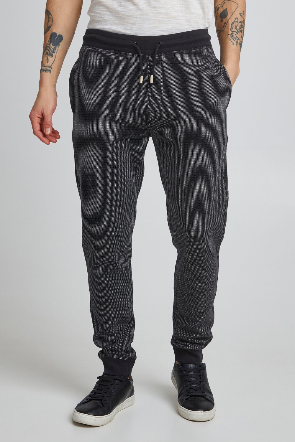 Спортивные брюки 11 Project Stoffhose PREnno, черный
Спортивные брюки 11 Project Stoffhose PREnno, черный