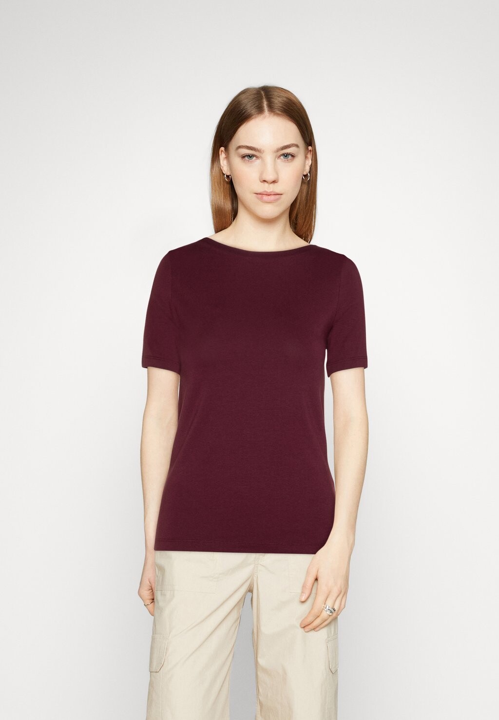 Базовая футболка Vero Moda, бордовый, Коричневый, Базовая футболка Vero Moda, бордовый
Базовая футболка Vero Moda, бордовый, Коричневый, Базовая футболка Vero Moda, бордовый