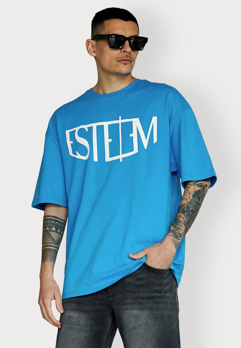 Футболка с принтом ARC OVERSIZED ESTEEM, цвет ibizablue
Футболка с принтом ARC OVERSIZED ESTEEM, цвет ibizablue