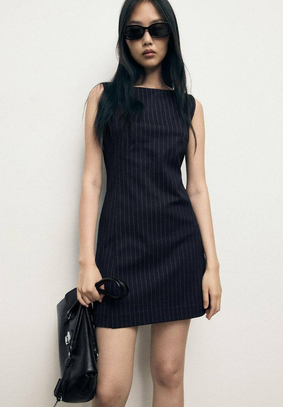 Платье Mango SHORT PINSTRIPE, Royal Blue
Платье Mango SHORT PINSTRIPE, Royal Blue