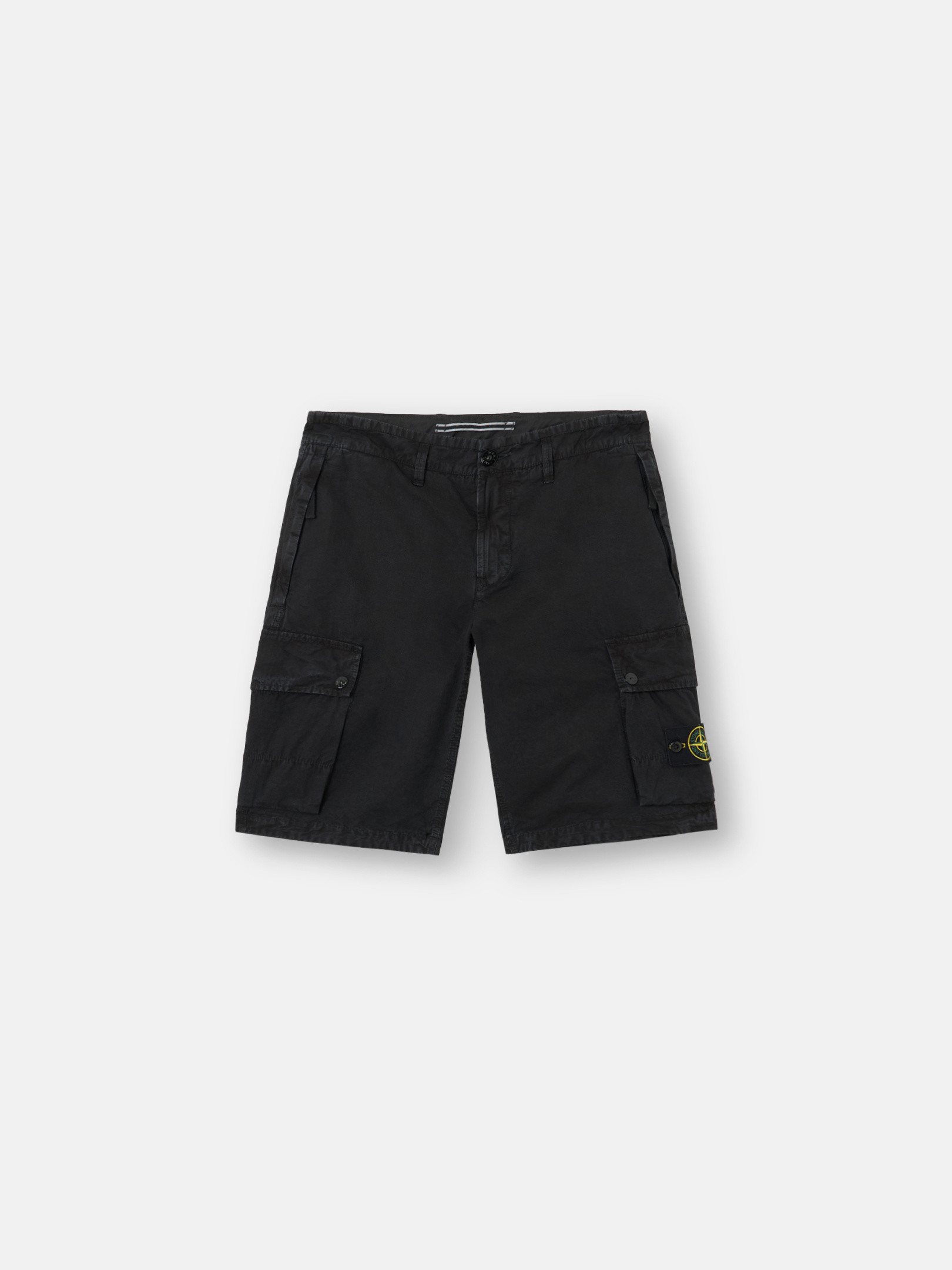 Бермуды облегающего кроя с карманами на молнии Stone Island L100011 BRUSHED ORGANIC COTTON CANVAS 'OLD' EFFECT, черный
Бермуды облегающего кроя с карманами на молнии Stone Island L100011 BRUSHED ORGANIC COTTON CANVAS 'OLD' EFFECT, черный