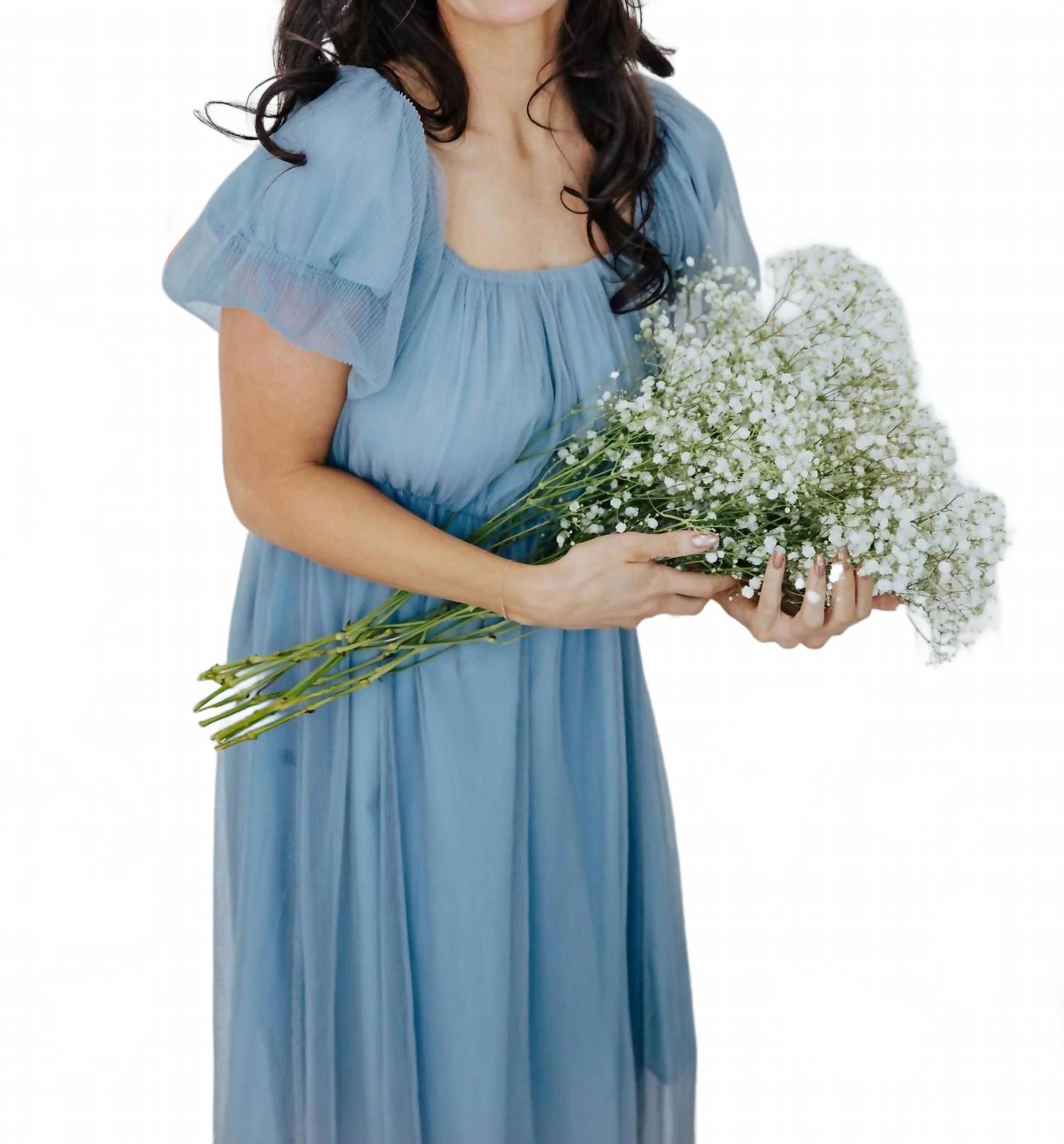 Элоиза Платье миди с квадратным вырезом в синем цвете Золушка Mikarose
Элоиза Платье миди с квадратным вырезом в синем цвете Золушка Mikarose