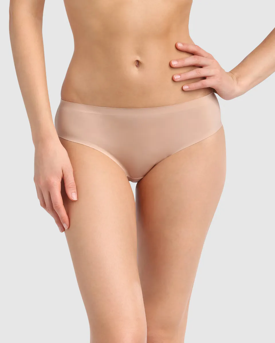 Классические невидимые бесшовные трусы Dim, натуральный
Классические невидимые бесшовные трусы Dim, натуральный