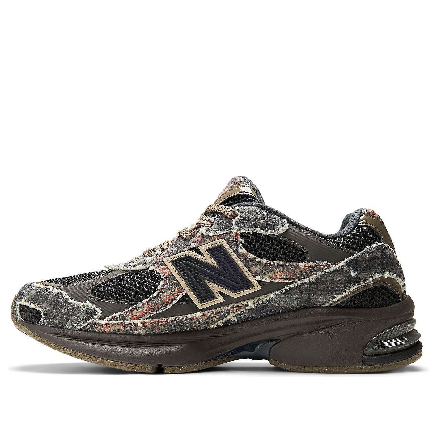 New Balance x Joe Freshgoods 2010 'Hand-Me-Downs'
New Balance x Joe Freshgoods 2010 'Hand-Me-Downs'