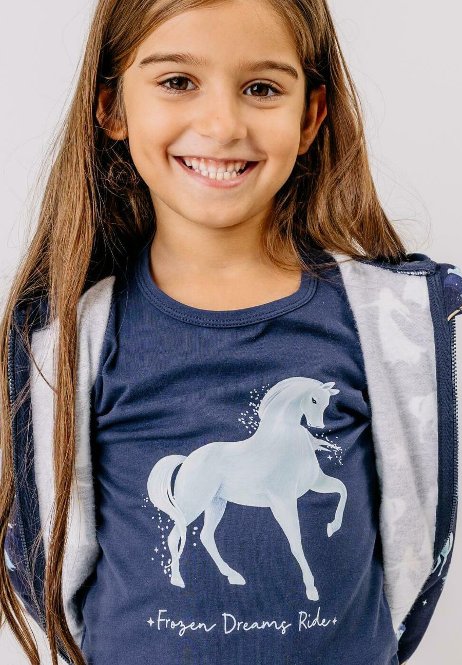 Топ Walkiddy FANTASTIC WONDERLAND, Dark Blue
Топ Walkiddy FANTASTIC WONDERLAND, Dark Blue