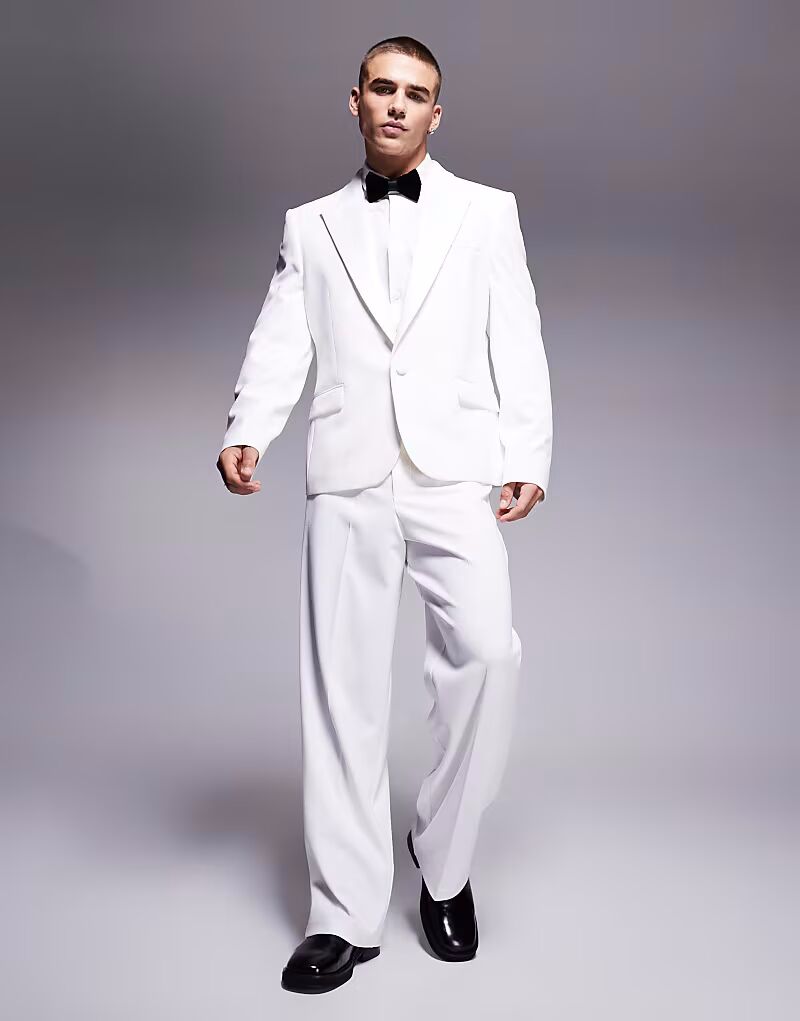 Широкие брюки-смокинг ASOS DESIGN кремового цвета
Широкие брюки-смокинг ASOS DESIGN кремового цвета