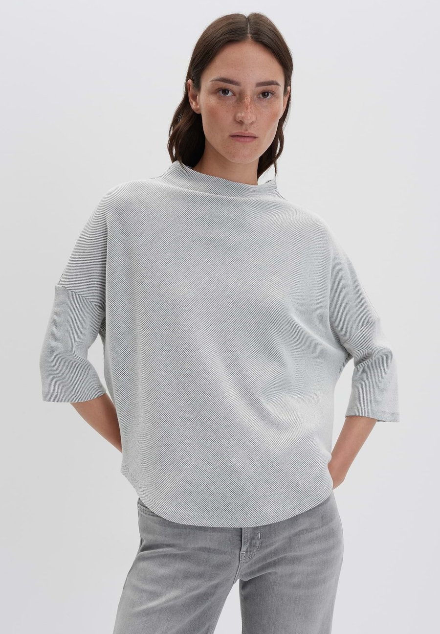 Топ someday. WIDE FIT TWO-TONE PATTERN , Ashy Grey Melange/Grey
Топ someday. WIDE FIT TWO-TONE PATTERN , Ashy Grey Melange/Grey