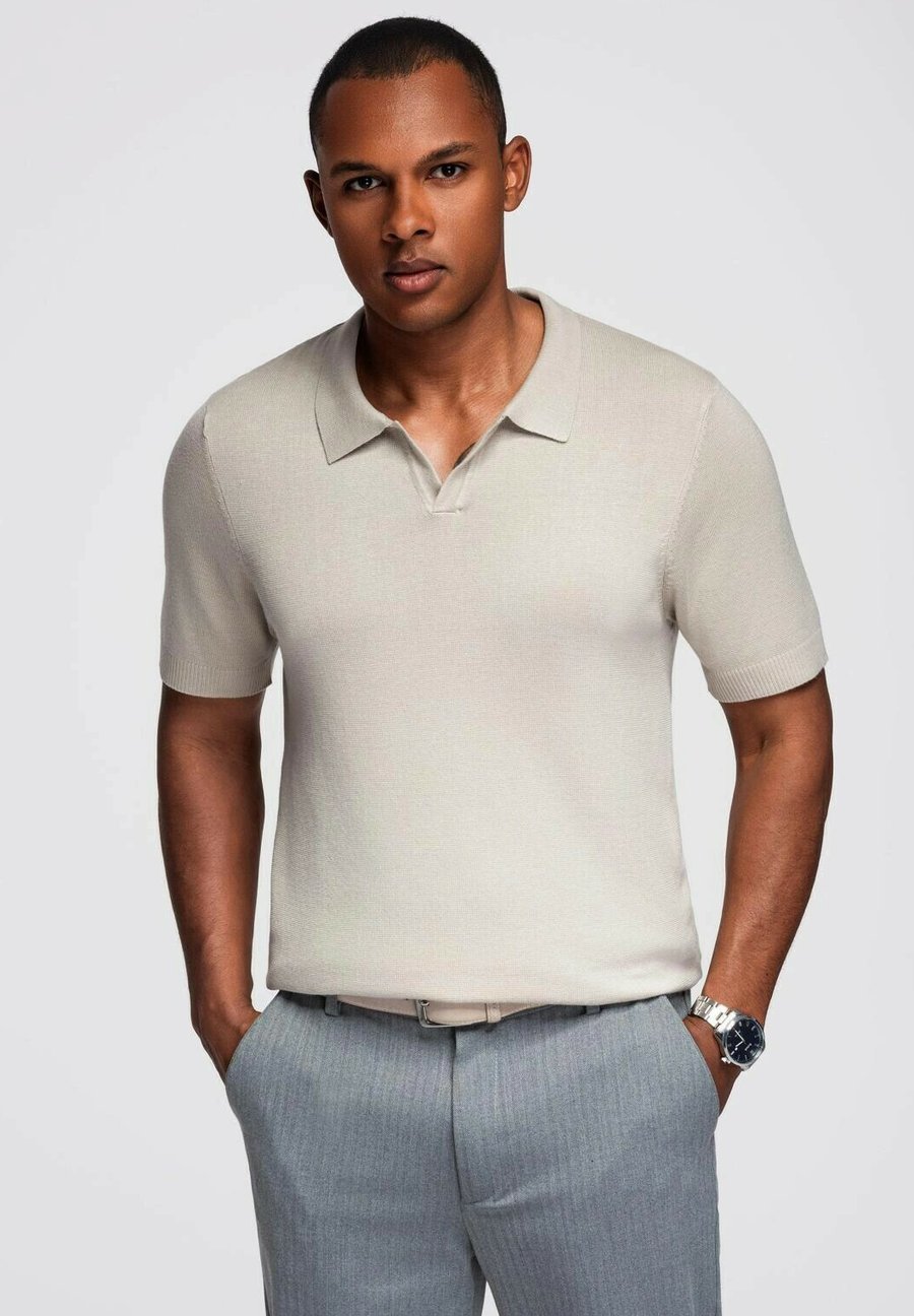 Поло Ombre BUTTONLESS , Light Grey, Серый, Поло Ombre BUTTONLESS , Light Grey
Поло Ombre BUTTONLESS , Light Grey, Серый, Поло Ombre BUTTONLESS , Light Grey