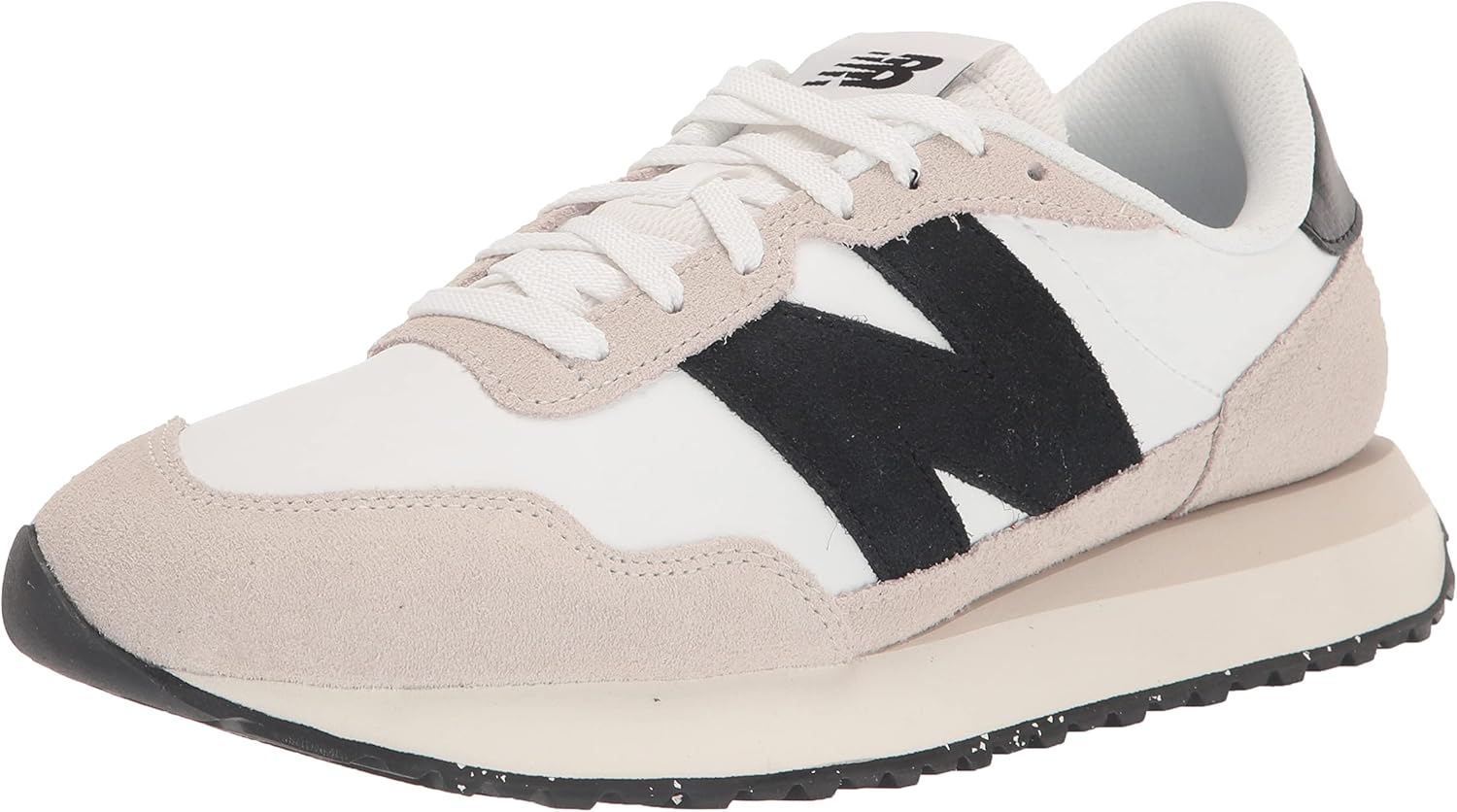 Мужские кроссовки для бега по шоссе New Balance 237 V1 Classic, Sea Salt/White/Black
Мужские кроссовки для бега по шоссе New Balance 237 V1 Classic, Sea Salt/White/Black