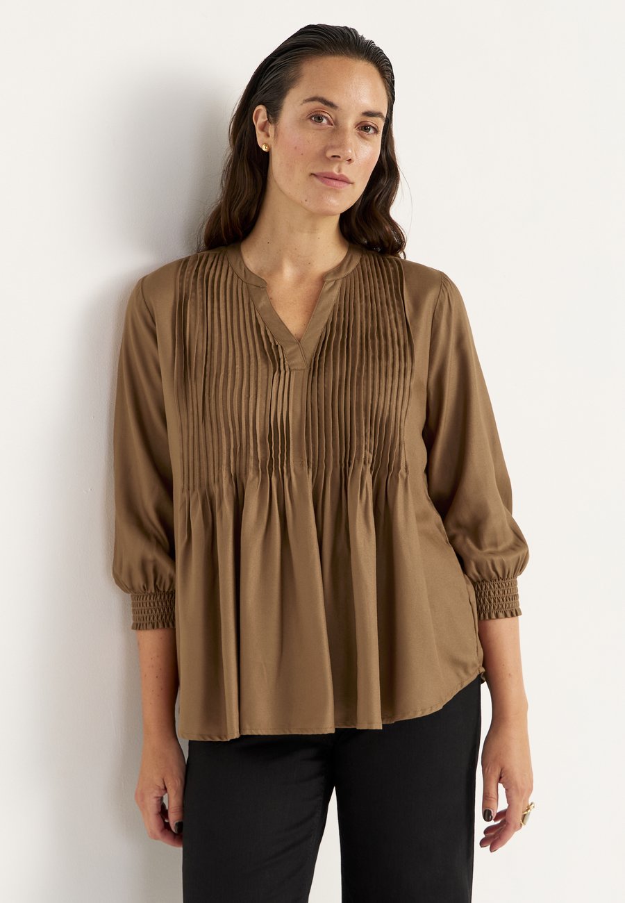Блуза Cellbes of Sweden Blouse, Nougat/Tan
Блуза Cellbes of Sweden Blouse, Nougat/Tan