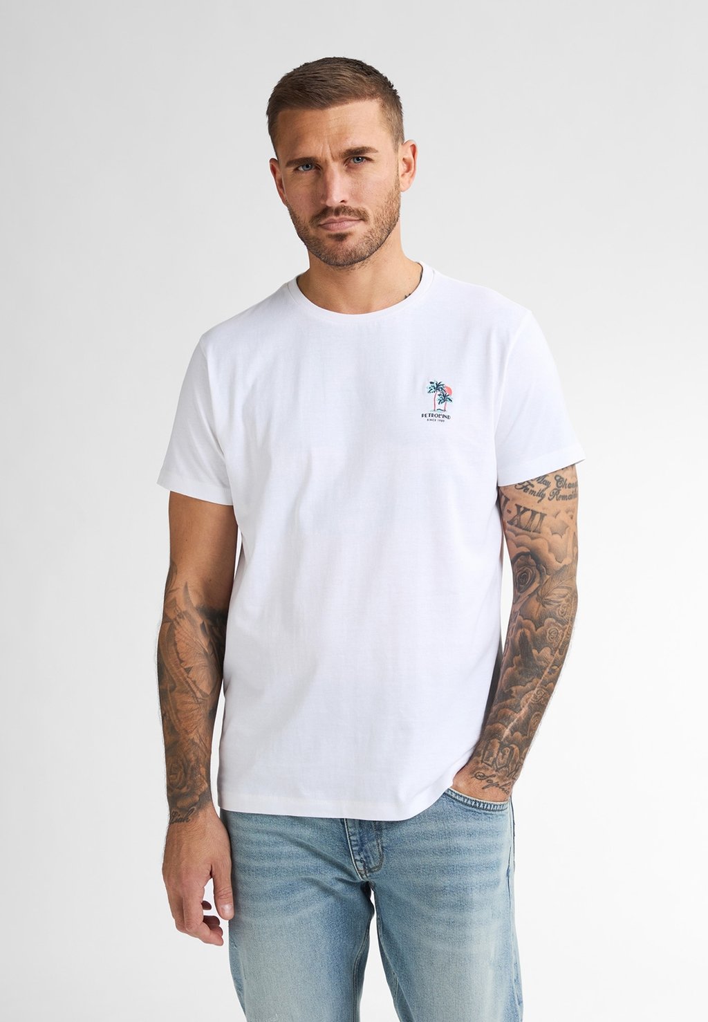 Базовая футболка ARTWORK PARADISE Petrol Industries, белый
Базовая футболка ARTWORK PARADISE Petrol Industries, белый