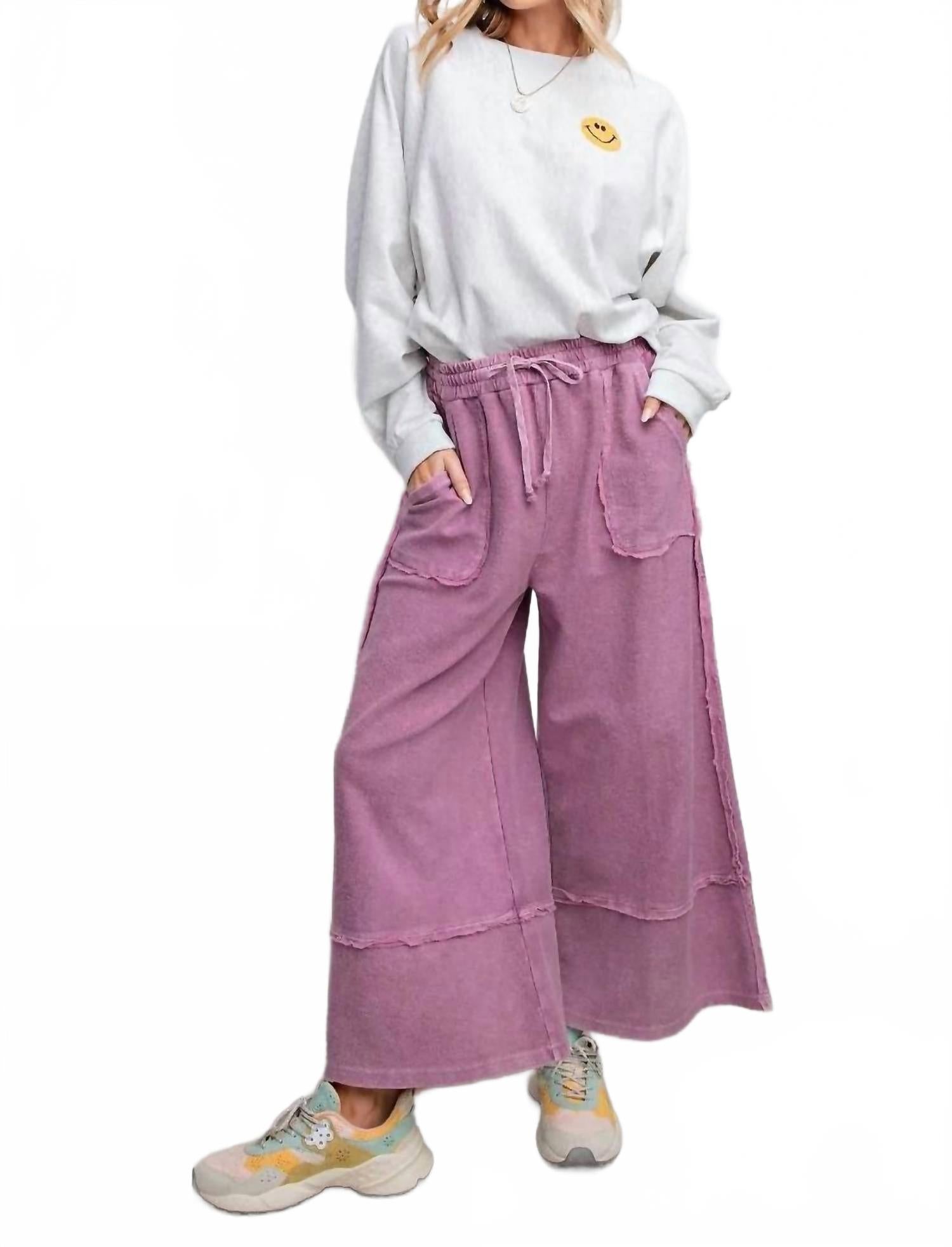 Широкие брюки Lorraine, ягодный цвет Easel, berry
Широкие брюки Lorraine, ягодный цвет Easel, berry