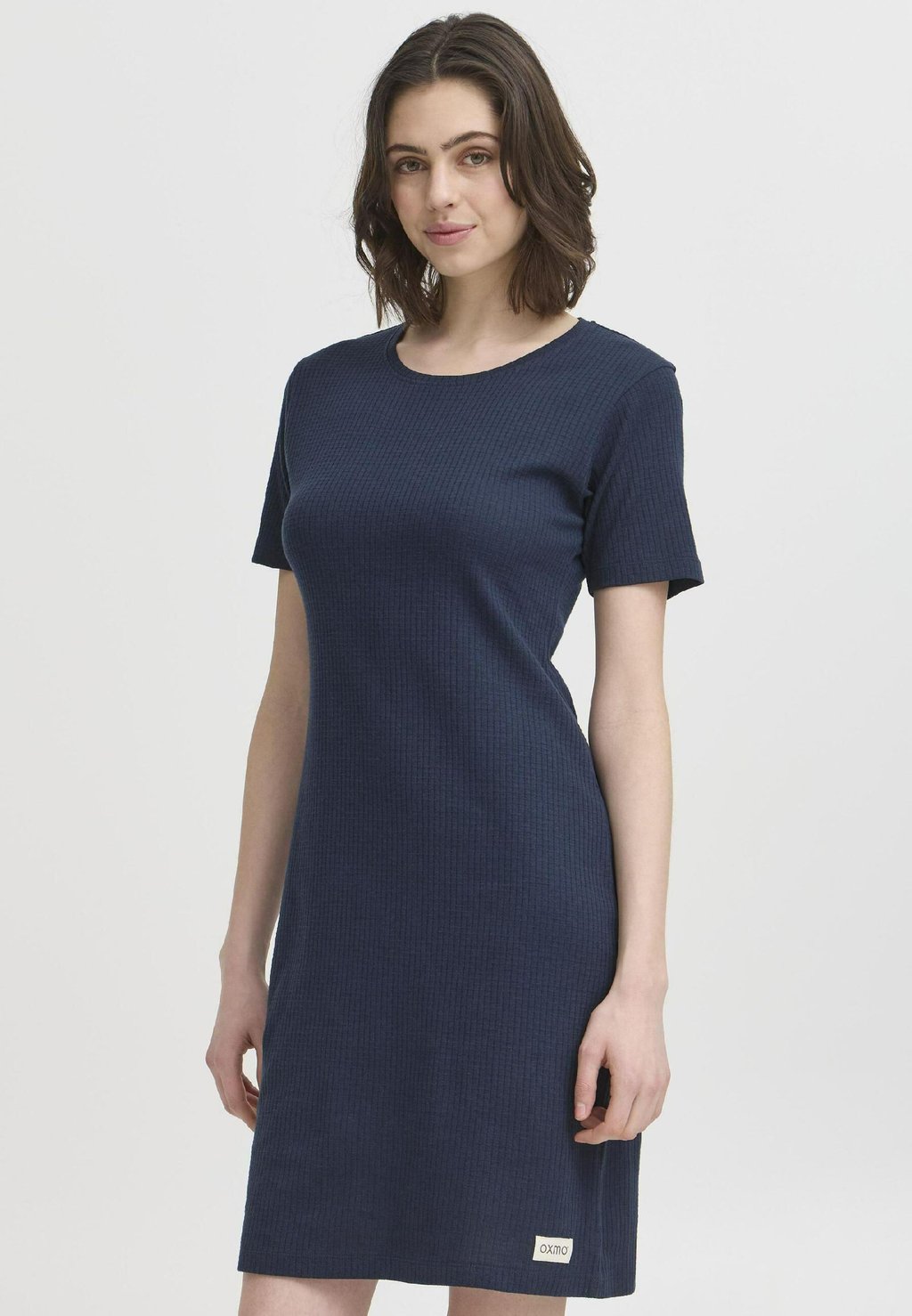 Вязаное платье OXPIMATTA Oxmo, темно-синий
Вязаное платье OXPIMATTA Oxmo, темно-синий