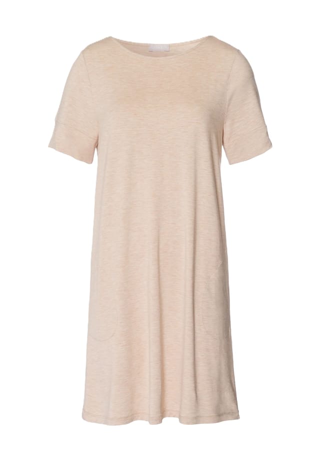 Пижамная рубашка Natural Elegance с карманами половинного рукава Hanro, цвет 3012 toffee melan
Пижамная рубашка Natural Elegance с карманами половинного рукава Hanro, цвет 3012 toffee melan