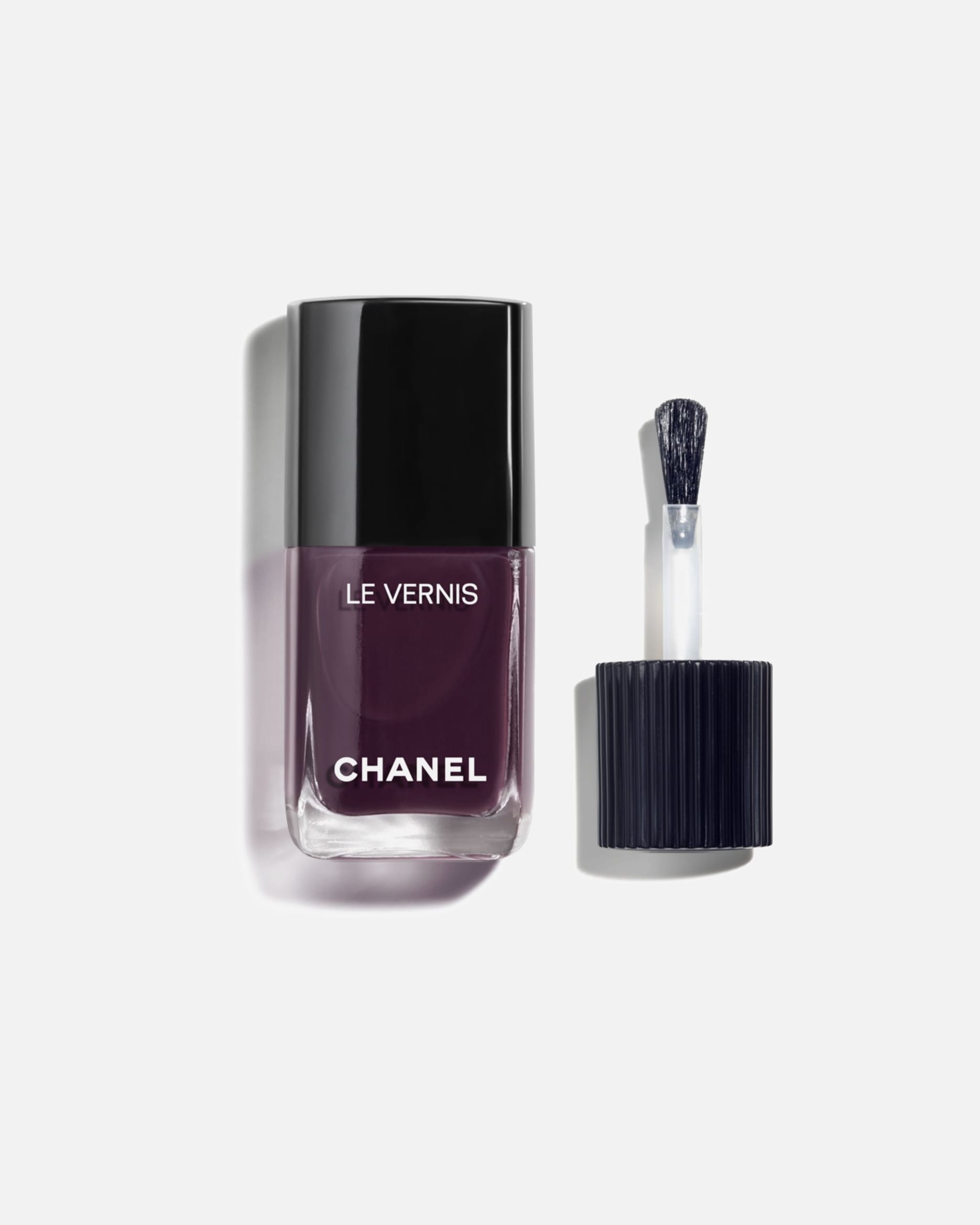 Лак для ногтей Le vernis nail polish Chanel, nr. 141 oiseau de nuit, 13 мл
Лак для ногтей Le vernis nail polish Chanel, nr. 141 oiseau de nuit, 13 мл