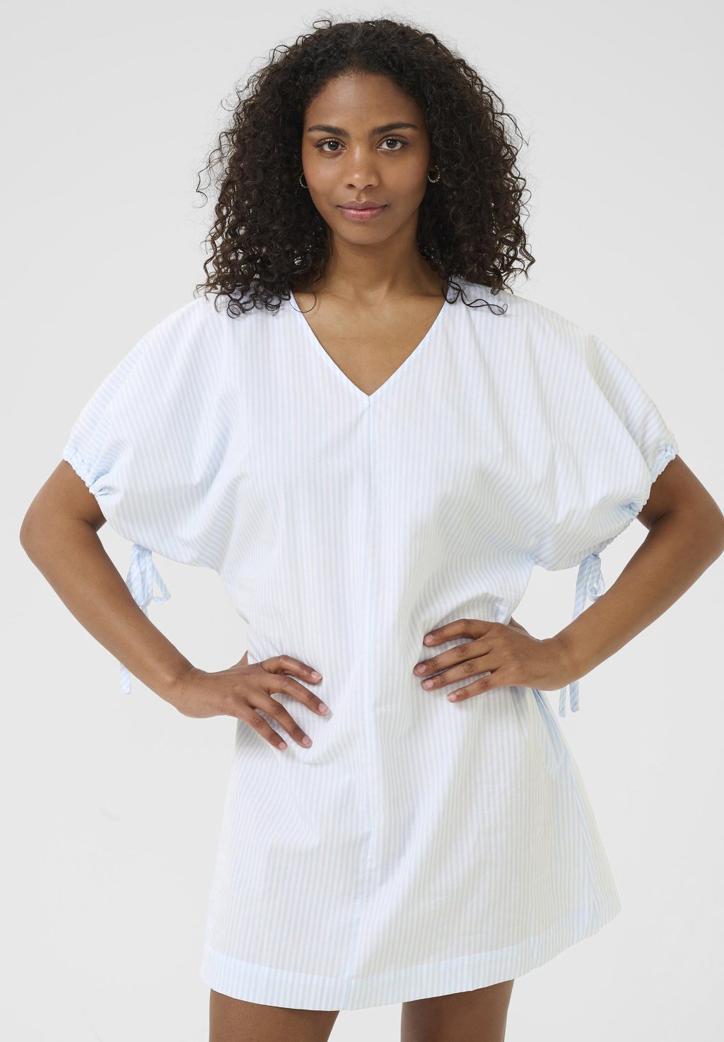 Повседневное платье Kaffe, синий
Повседневное платье Kaffe, синий