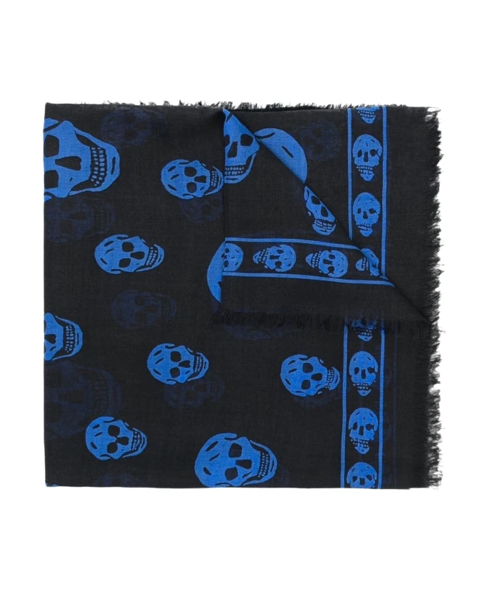 Шарф R с черепом и бахромой Alexander Mcqueen, черный
Шарф R с черепом и бахромой Alexander Mcqueen, черный