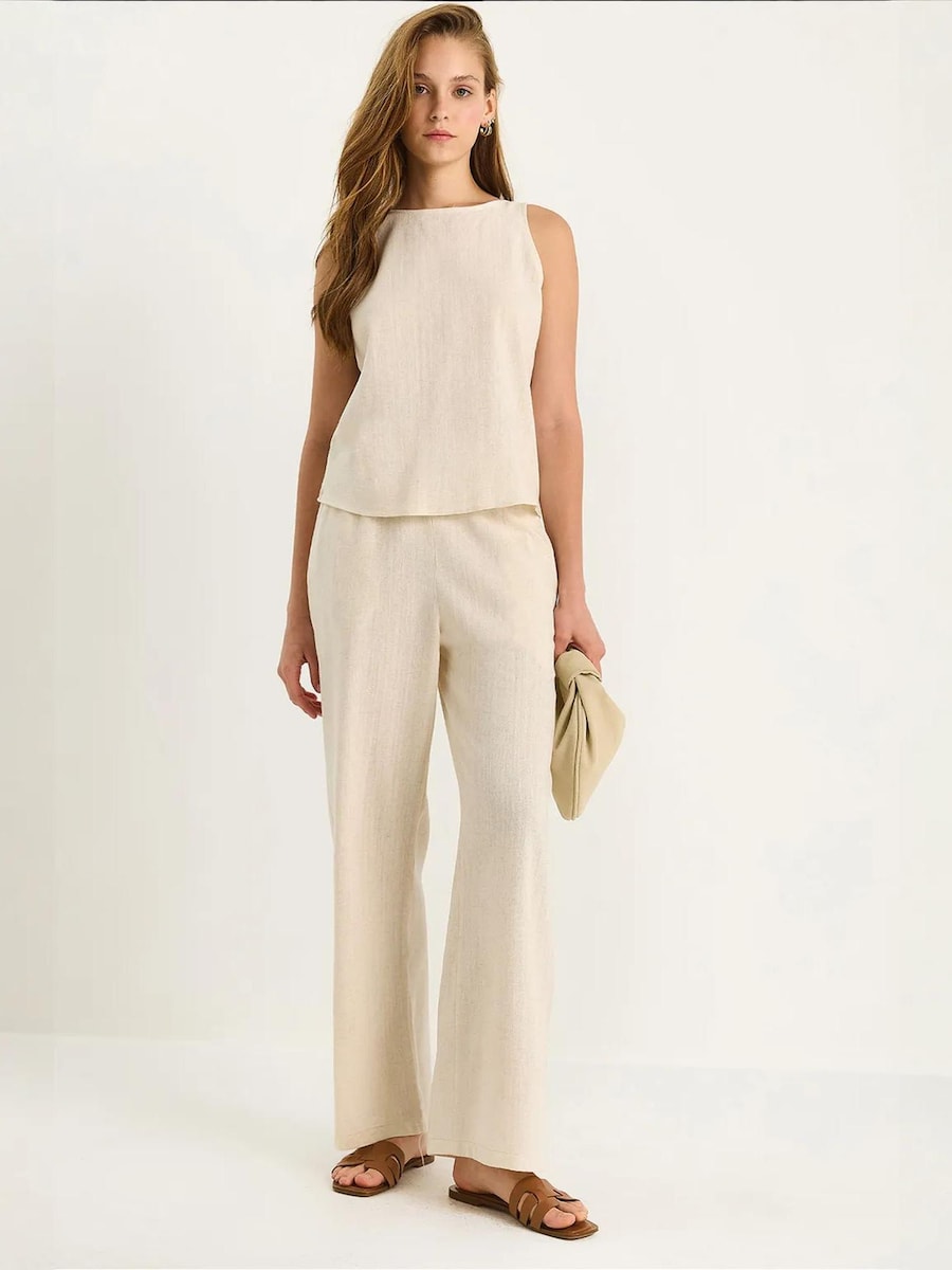 Брючный костюм Bianco Lucci, Natural White
Брючный костюм Bianco Lucci, Natural White