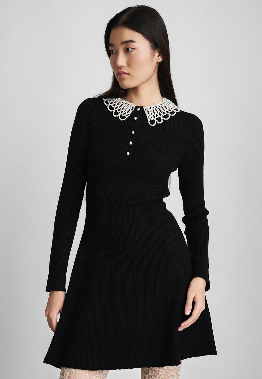 Платье Maje RINIYA, Noir/Black
Платье Maje RINIYA, Noir/Black