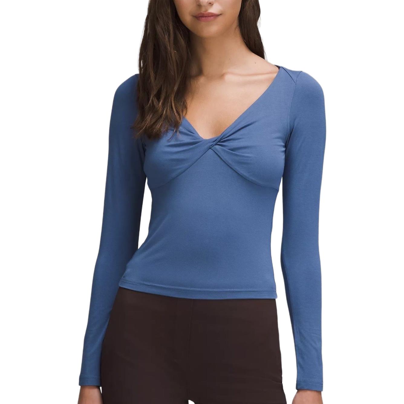 Футболка Team Canada Regular женская Lululemon, синий
Футболка Team Canada Regular женская Lululemon, синий