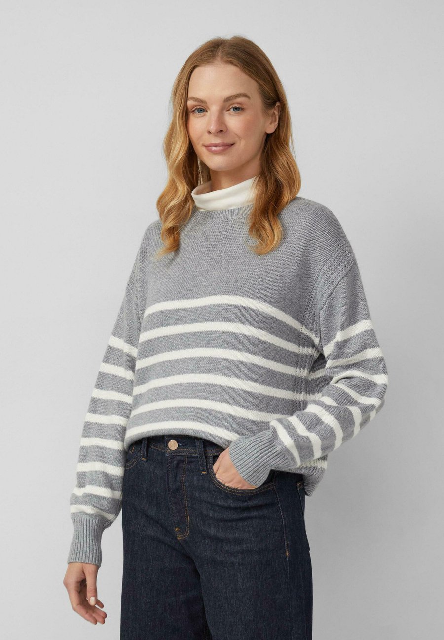Джемпер s.Oliver Jumper, Graphit/Grey
Джемпер s.Oliver Jumper, Graphit/Grey