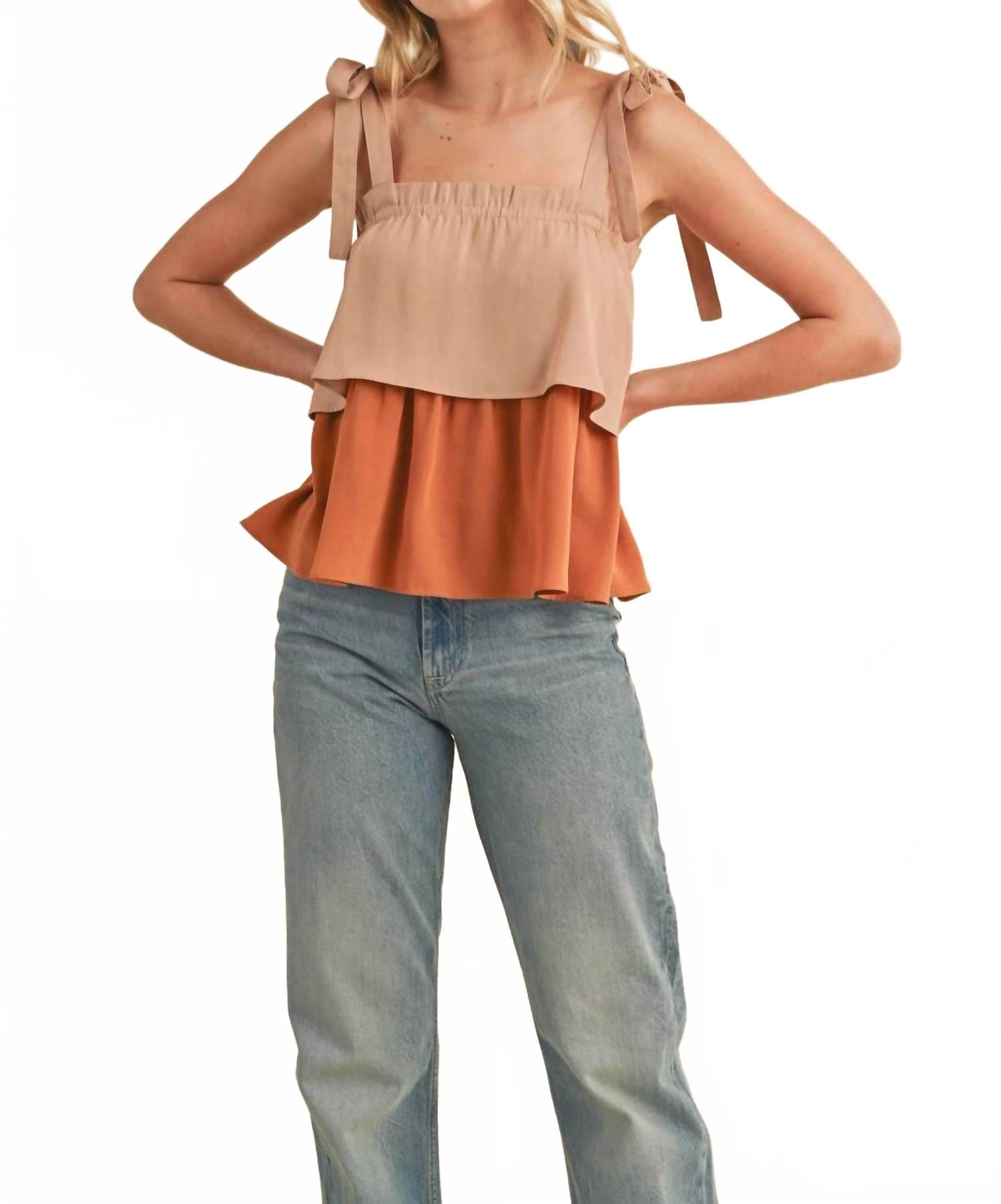 Майка Lainey бежевого цвета Wishlist, бежевый
Майка Lainey бежевого цвета Wishlist, бежевый