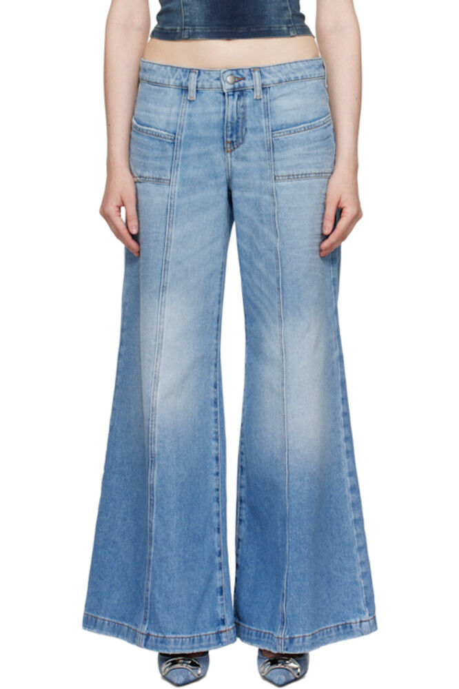 Синие джинсы D-Akii Diesel
Синие джинсы D-Akii Diesel