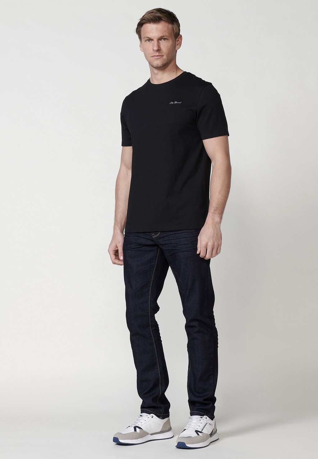 Базовая футболка PACK OF 2 SHORT SLEEVE Koroshi, черный 
Базовая футболка PACK OF 2 SHORT SLEEVE Koroshi, черный