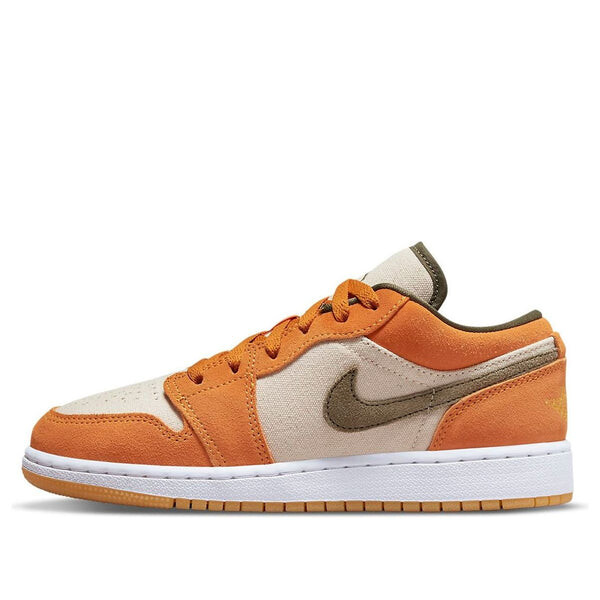 Кроссовки 1 low se Air Jordan, бежевый 
Кроссовки 1 low se Air Jordan, бежевый