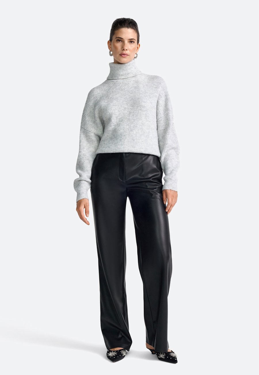 Джемпер Rich & Royal Jumper, Grey Melangé/Mottled Grey
Джемпер Rich & Royal Jumper, Grey Melangé/Mottled Grey