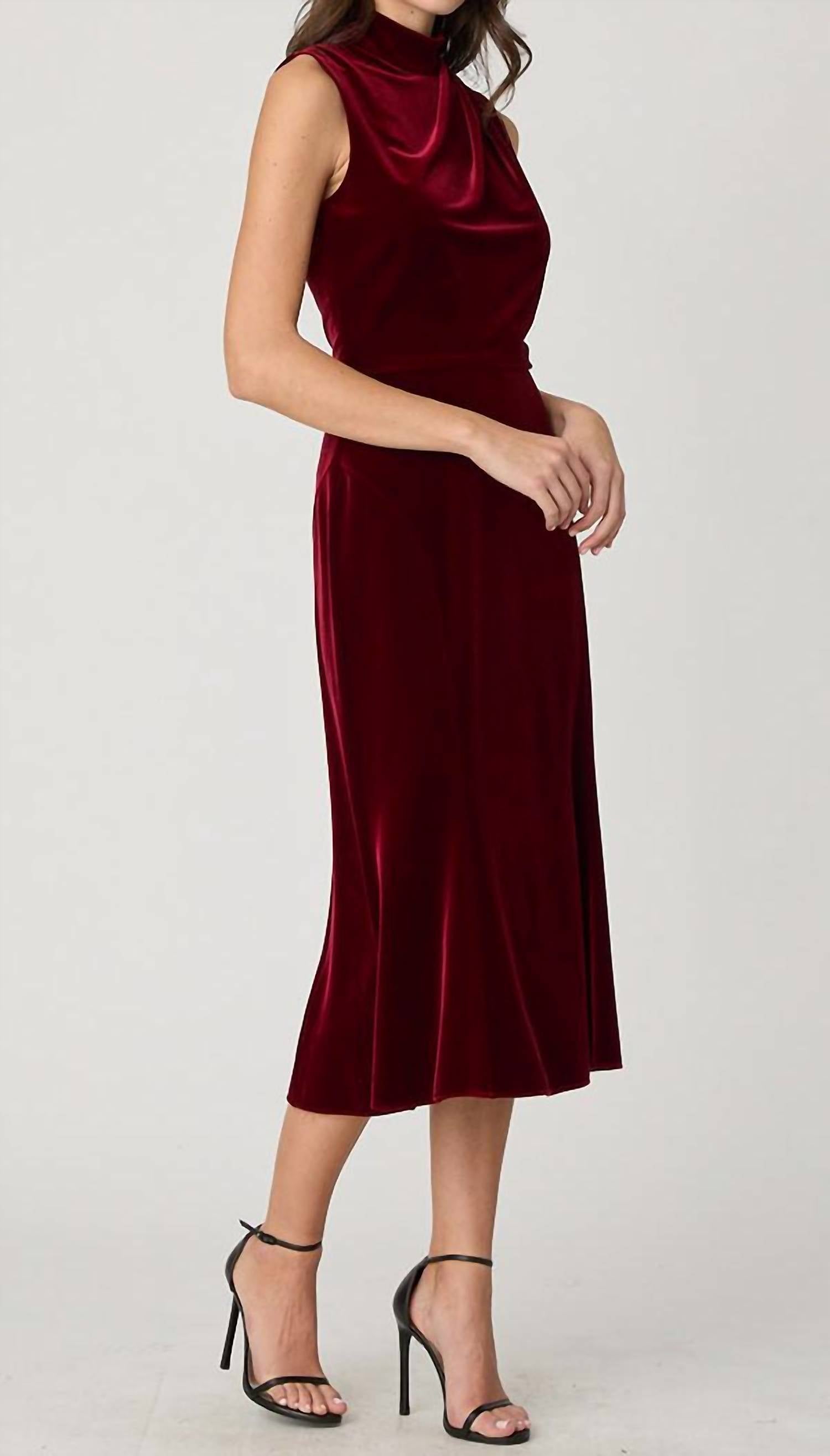 Платье миди Одри цвета бордо Shoshanna
Платье миди Одри цвета бордо Shoshanna