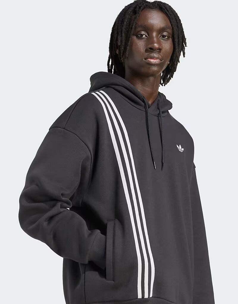 Толстовка с капюшоном Front stripes черного цвета Adidas Originals
Толстовка с капюшоном Front stripes черного цвета Adidas Originals