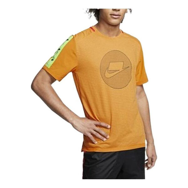 Футболка Men's Nike Chest Logo Mesh Stripe Round Neck Short Sleeve Orange T-Shirt, оранжевый
Футболка Men's Nike Chest Logo Mesh Stripe Round Neck Short Sleeve Orange T-Shirt, оранжевый