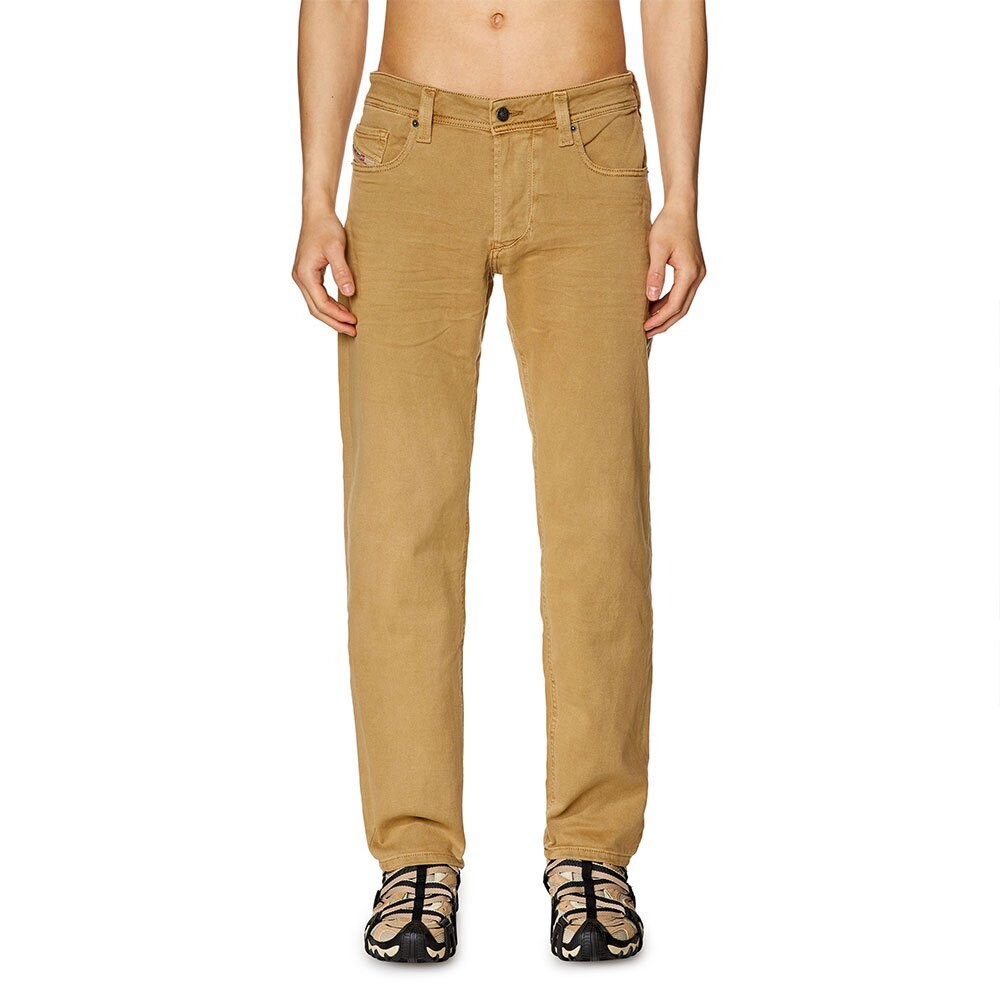 Джинсы Diesel 0QWTY 1986 Larkee Beex, бежевый
Джинсы Diesel 0QWTY 1986 Larkee Beex, бежевый