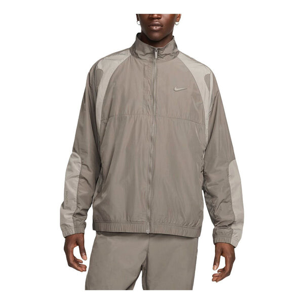 Куртка x nocta northstar нейлоновая спортивная куртка Nike, серый
Куртка x nocta northstar нейлоновая спортивная куртка Nike, серый