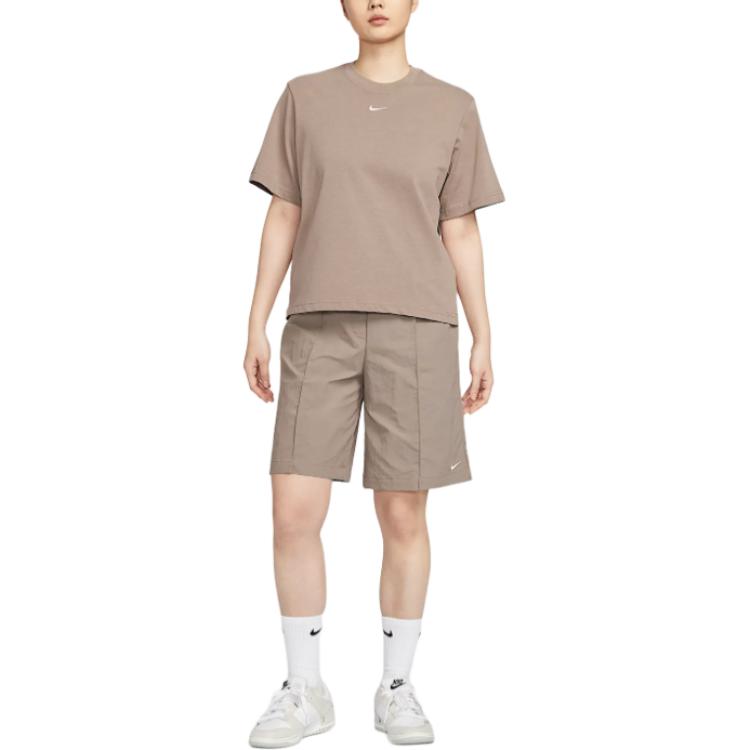 Nike Спортивная одежда woven повседневные шорты Women's Mink Brown/White
Nike Спортивная одежда woven повседневные шорты Women's Mink Brown/White