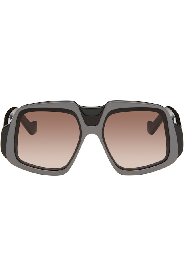 Loewe Солнцезащитные очки в стиле коллажа из черных и серых оттенков
Loewe Солнцезащитные очки в стиле коллажа из черных и серых оттенков